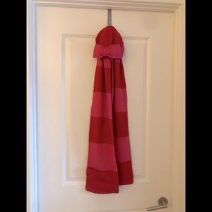 Kate Spade pink and red matching wool scarf and hat with bows. Never worn.